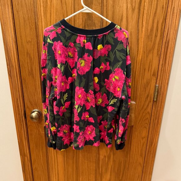 Alice and Olivia GAIA BLOUSON SLEEVE SWEATSHIRT in California Poppy - Picture 3 of 4